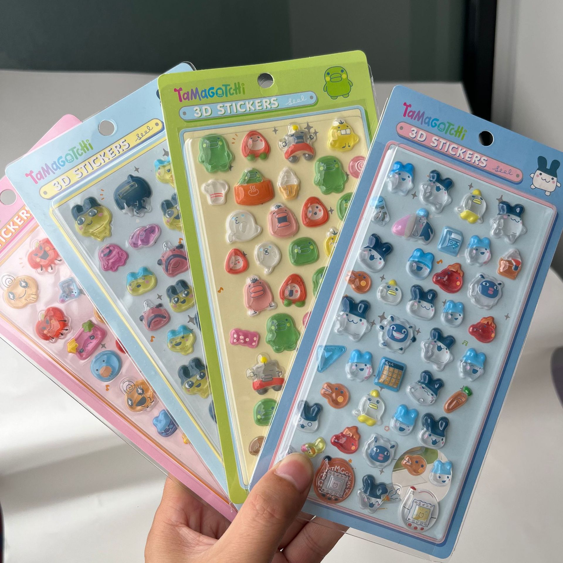 Adesivos 3D Fofos Tamagotchi:  - Laptop Accessories Toy avaliação e preço