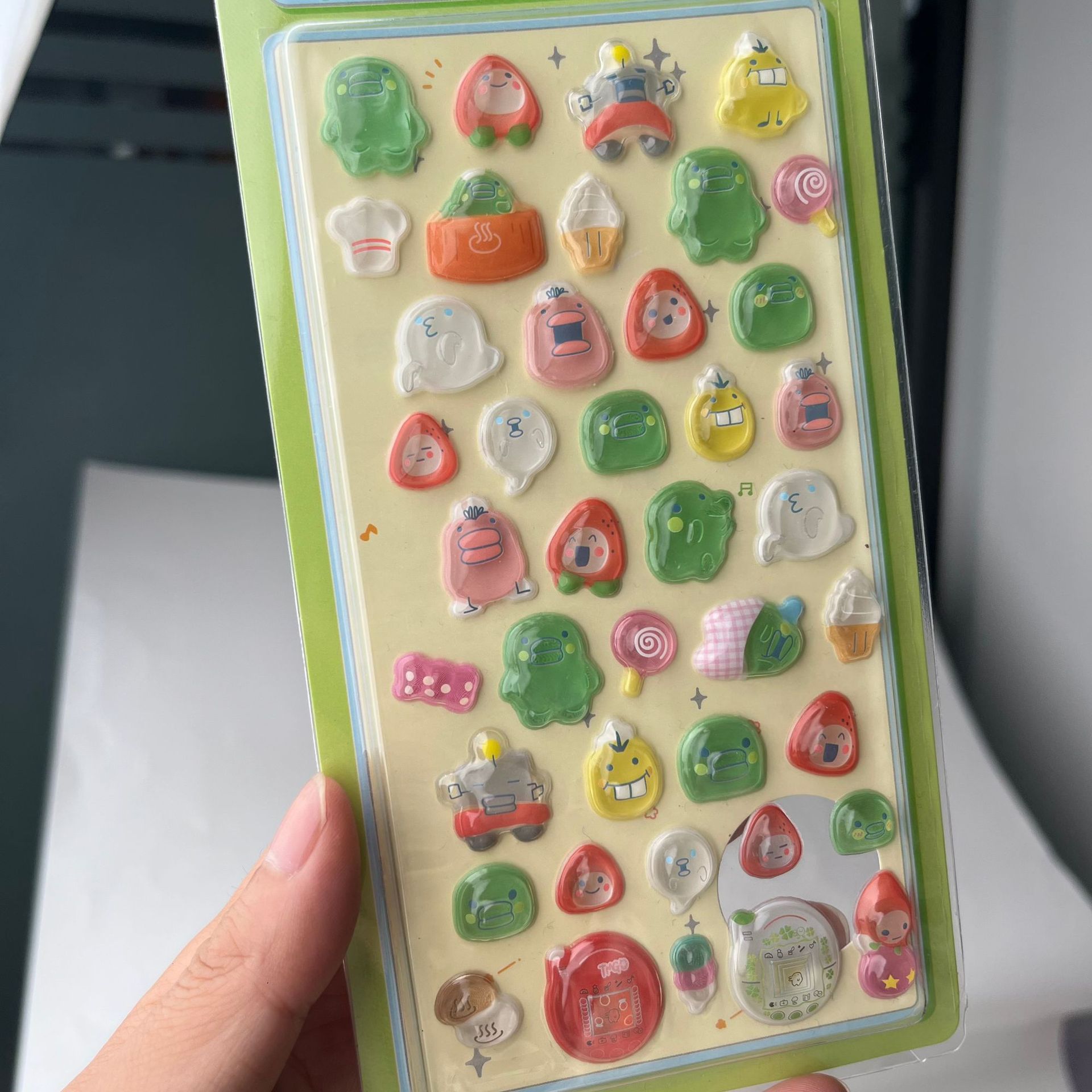 Adesivos 3D Fofos Tamagotchi:  - Laptop Accessories Toy avaliação e preço